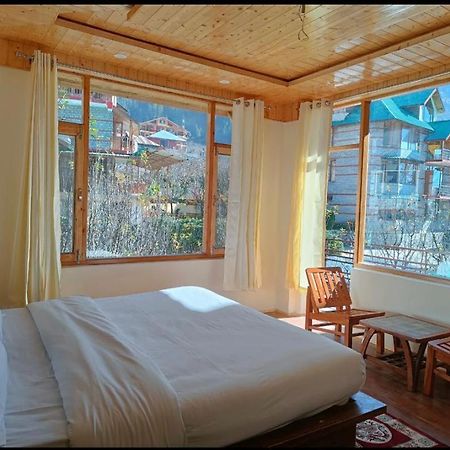 Rajhans Resorts Manāli Esterno foto