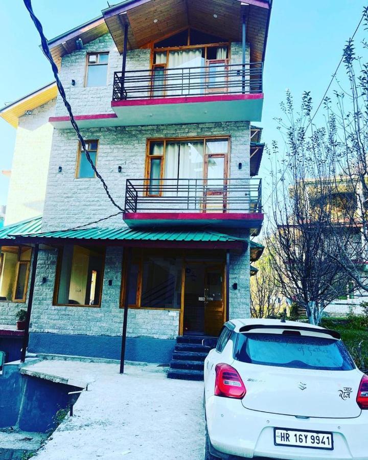 Rajhans Resorts Manāli Esterno foto